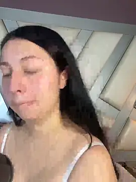 Ashleeyprincess01 online show from May 18, 1:39 pm