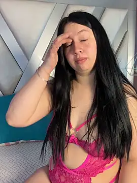 Ashleeyprincess01 online show from May 4, 12:42 pm