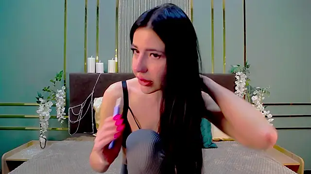 EmilyRamsey online show from March 21, 7:08 pm