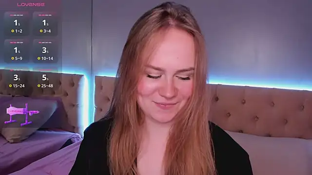 stacy moorex online show from May 17, 8:52 pm