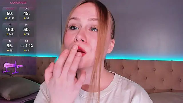 stacy moorex online show from May 14, 8:58 pm