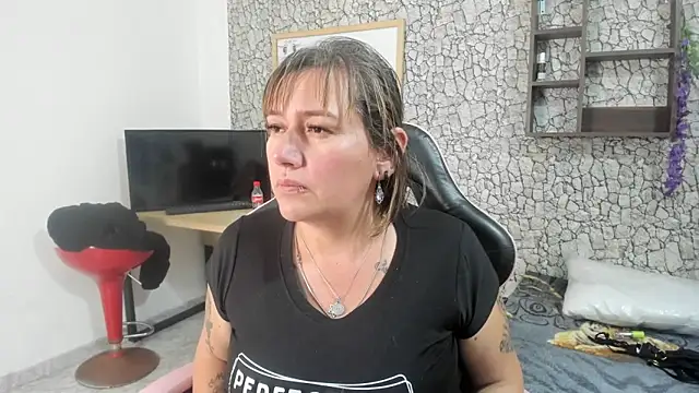 nanygp online show from May 16, 8:41 pm