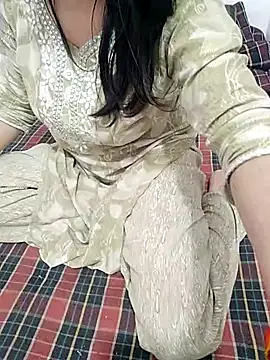 Sonakshi kumari online show from March 4, 11:17 am