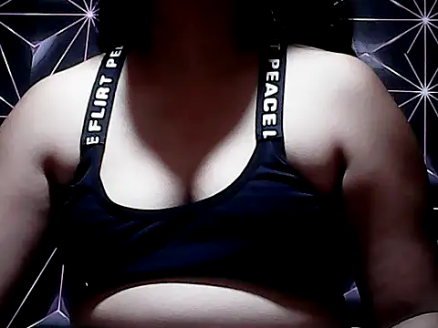 Flowerbebe online show from May 24, 8:52 pm
