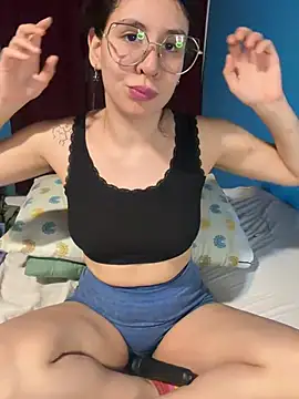 MysticKitty7 online show from July 18, 2:15 am