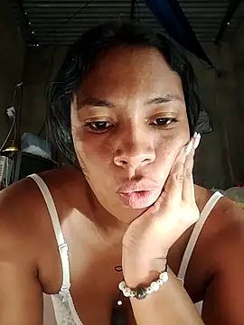 sexyhotbigass online show from April 28, 9:29 pm