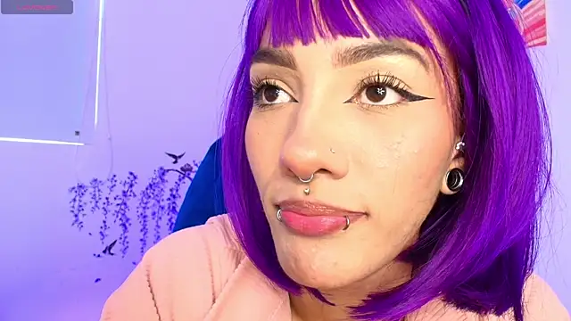 Nixtaylor1 online show from May 18, 8:15 pm