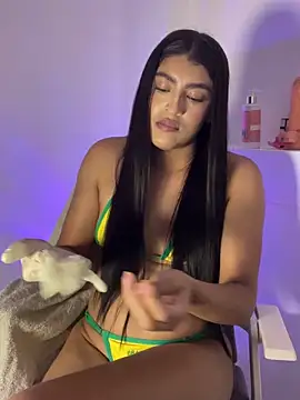 Misty-kat online show from May 14, 6:25 pm