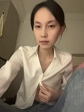 DD-5200 online show from February 28, 4:17 pm