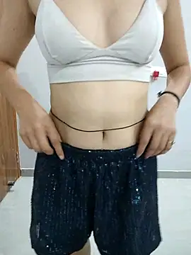 NeetuKumri online show from May 8, 2:42 pm