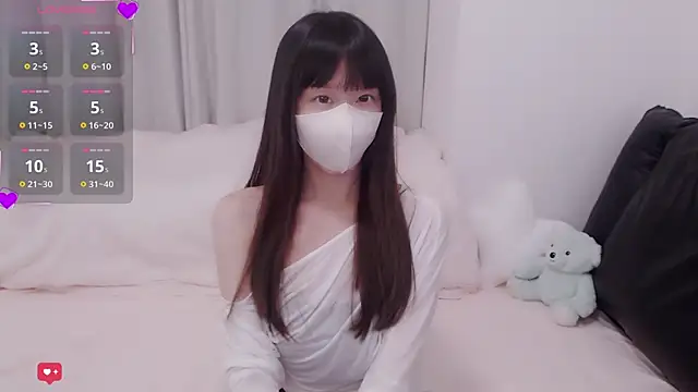 AiIris1 online show from May 12, 1:18 pm