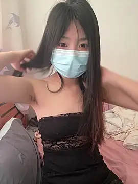 SevenSeven-7777 online show from March 19, 4:17 am