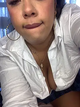 MorenaQueen- online show from March 21, 7:52 pm