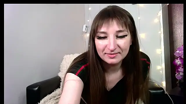 Birdie Kiss online show from March 30, 8:52 pm