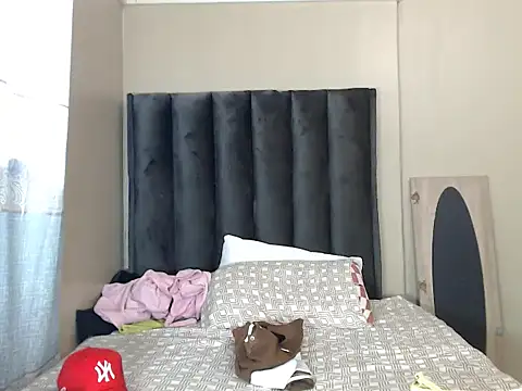 LexyDiana online show from March 4, 6:09 am