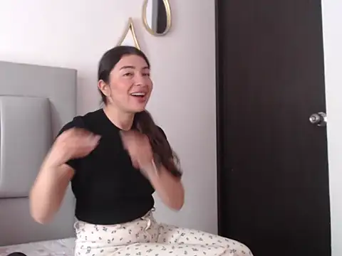 Julietaamado online show from July 5, 4:01 pm