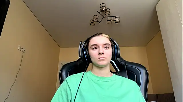 PluralPalaver online show from March 11, 7:45 am