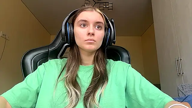 PluralPalaver online show from March 19, 10:30 am