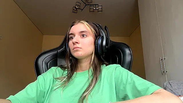 PluralPalaver online show from March 20, 10:31 am