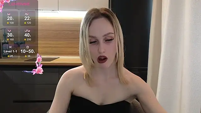 Bella Villen online show from May 6, 12:20 pm