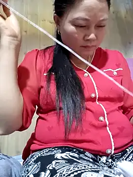 phay79 online show from May 11, 2:45 pm