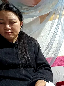 phay79 online show from May 10, 1:57 pm