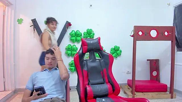 MiaBella and Max online show from March 23, 12:22 pm