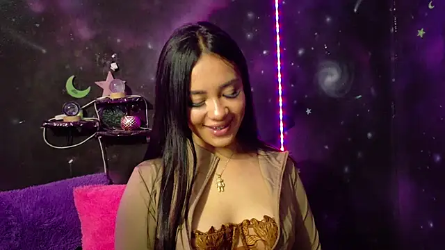 ValentinaRojass  online show from May 21, 8:18 pm