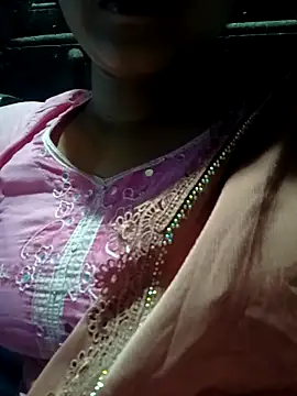 SumonaMoni online show from April 8, 2:41 pm