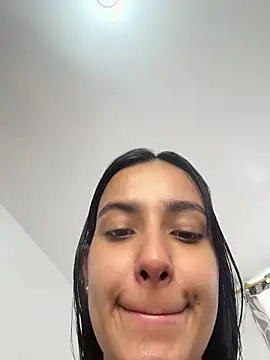 EmilySearss online show from May 26, 7:35 pm