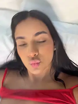 EmilySearss online show from May 15, 9:06 pm
