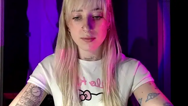 EmmyWet online show from May 22, 5:33 pm