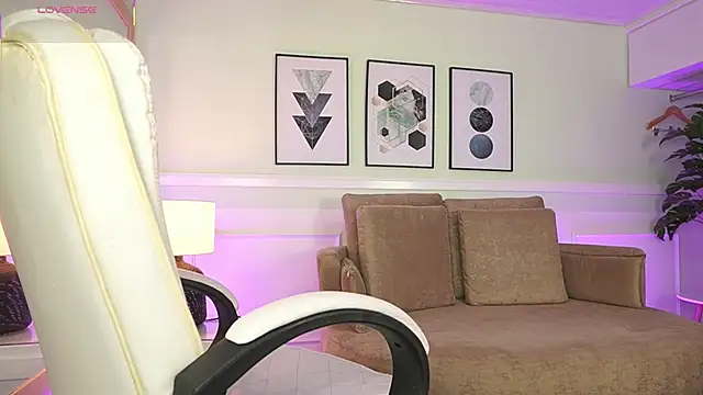 MandyCollins online show from March 27, 11:33 am