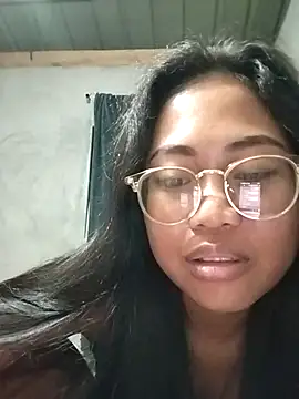 angelpinay44 online show from April 7, 3:25 pm