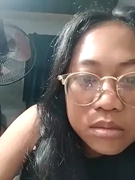 angelpinay44 online show from March 18, 4:34 pm