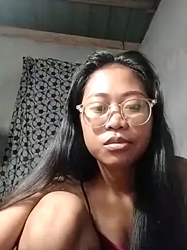 angelpinay44 online show from March 29, 4:28 pm