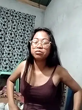 angelpinay44 online show from April 8, 4:53 pm