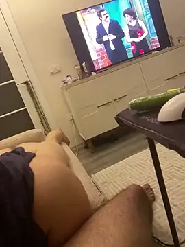 lipaxes online show from March 8, 2:04 am