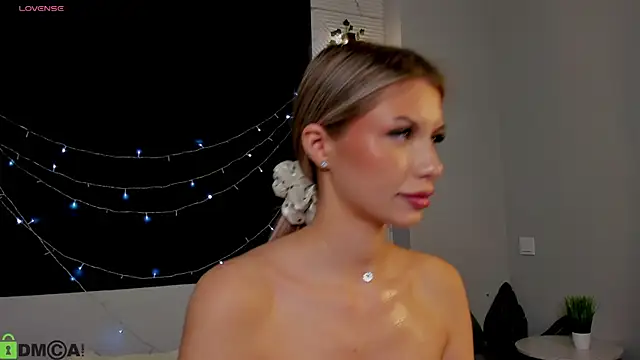 Sidny Beth online show from March 29, 10:03 am