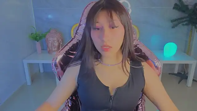 moraa s online show from March 24, 3:01 am