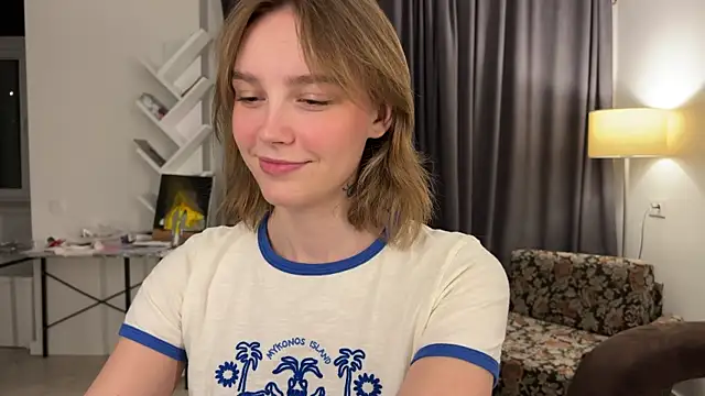Lolatatee online show from May 17, 5:23 pm