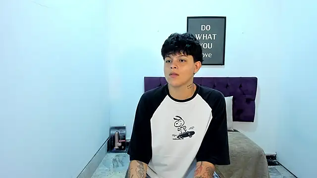 TomBoy Natali online show from March 15, 9:06 pm