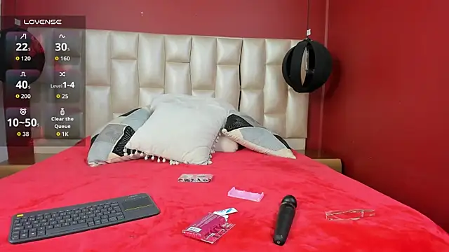 MissPameela  online show from April 8, 5:26 pm