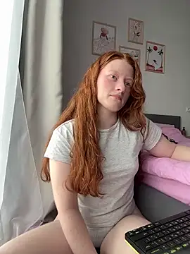 gingerlatte online show from May 20, 9:50 am