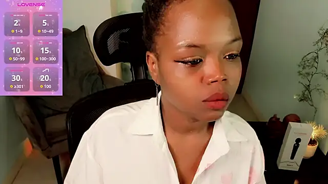 Mila Kuniss online show from April 4, 2:49 pm