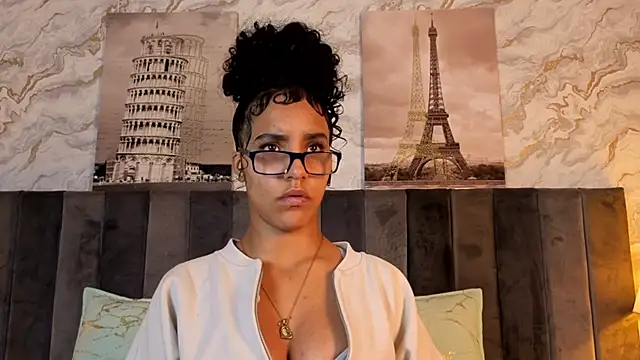 ElizabethSwift online show from March 20, 12:32 pm