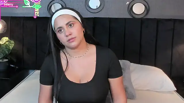 alejandra  garcia online show from May 19, 4:41 am
