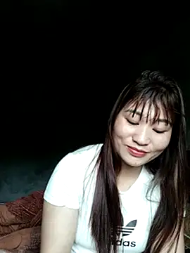 Lilinn  online show from March 1, 4:23 am