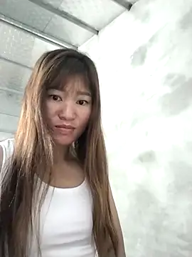 Lilinn  online show from April 1, 11:02 pm