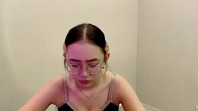 SolvedGlobe online show from May 15, 4:43 pm